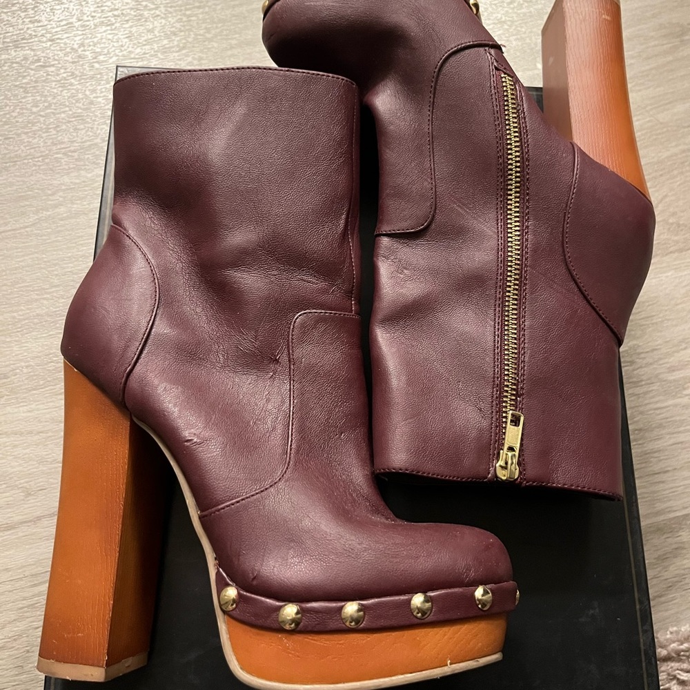 Red maroon oxblood Granada platform boot